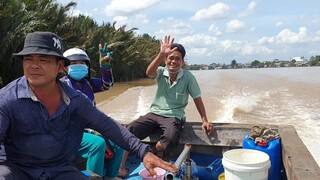 Theo cha mẹ đi Bến Tre mua ghe mới | Ngư Dân Miền Tây