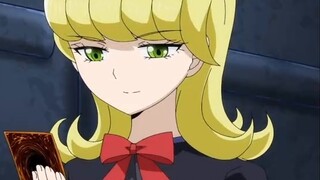 [Yu-Gi-Oh Dog Shit Rant Extra] Why is she called Crazy Chuan Xiangzi? Because she is a hen card