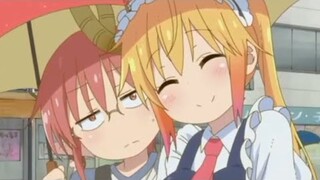 (Funny Yuri moments) Kobayashi-san chi no maid dragon