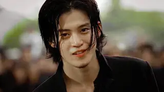 [Video Clip] Crows Zero - The Walking Style Is Hard To Learn