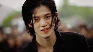 [Film] Gaya Berjalan Ini Tak Akan Bisa Dipelajari (Crows Zero)