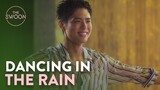 Park Bo-gum and Park So-dam dance in the rain | Record of Youth Ep 8 [ENG SUB]