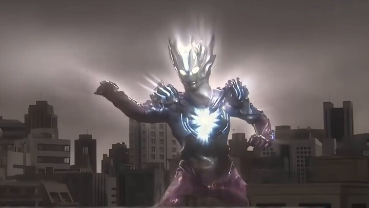 Ultraman Zero later realized that even though he already had the ability to fight independently as S