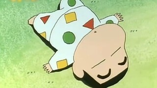 "Crayon Shin-chan" Shin-chan sleeping clip, Shin-chan who hasn't woken up yet is really a little con