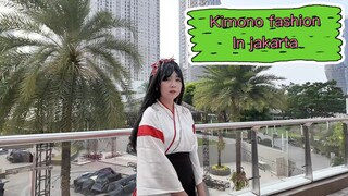 Hina is wearing kimono in a jakarta mall 🤗🤗 (this is a video of testing new camera, dji pocket 3)