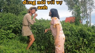 Tư Cà Khịa Lén Vợ Làm Chuyện Này Bị Sáu Sành Phát Hiện