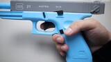 [Toy] Display Of Toy Pistol With Automatic Shell Throwing Function