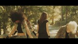 The Chainsmokers - Don't Let Me Down (Official Video) ft. Daya