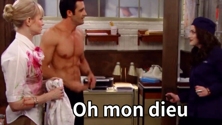 [Film & TV] 2 Broke Girls - He takes off his shirt for Caroline