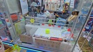 Weird Claw Machines at Claw Pi Tiam in Singapore!