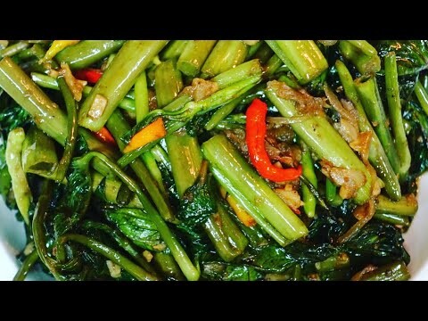 Stir fry Thai morning glory with shrimp paste ผักบุ้งไทยผัดกะปิ