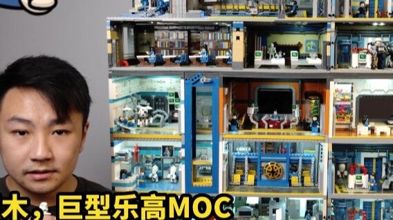 Sử dụng 50.000 viên gạch để xây dựng phiên bản Lego của nơi trú ẩn bụi phóng xạ siêu lớn