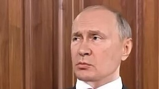 Putin: Mọi người hãy ra khỏi đây!