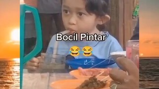 bocil peremPUAN yang pintar🗿