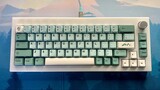 My First Custom Keyboard! | Fancytech Origin65A w/ Akko CS Snow blue grey