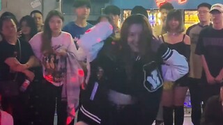 [Li Caiyan] Cover dance road show KNOCK pertama di Internet (seharusnya)/cover cepat