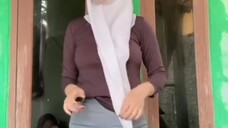 emang ga pernah gagal roknya🥵