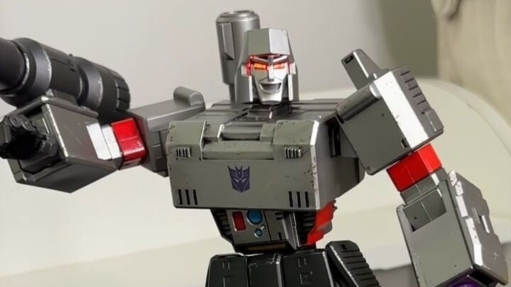 299 yuan for lights + paint! Is YOLOPARK G1 Megatron fun to play with? Share your experience!