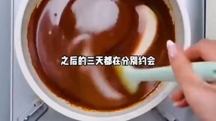 来了来了，超搞笑的小说不看后悔哦！真的真的超好看。