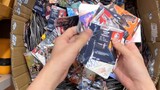 Một hộp thẻ Ultraman được mua với giá 500 nhân dân tệ! Tôi tìm thấy một đống kho báu bên trong! kiếm