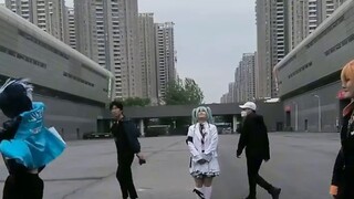 Mọi người pjsk đều trừu tượng thế sao?