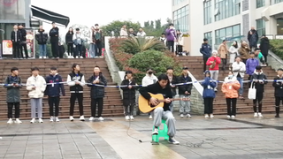 Bagaimana rasanya melakukan fingerstyle di klub universitas?