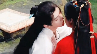 The kissing scene in this drama is really that kind of flavor, it slowly wraps around like a snake