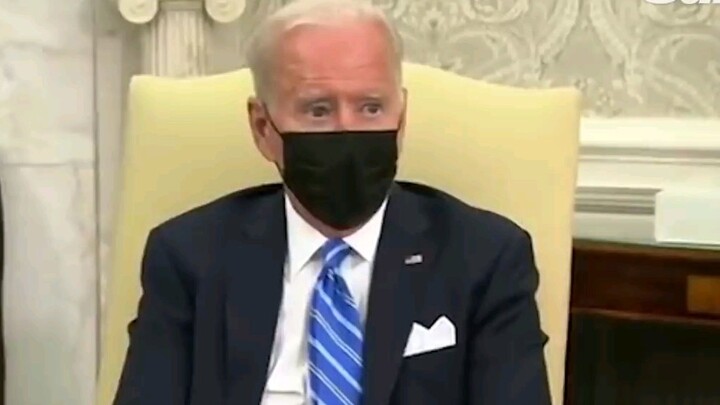 Biden diare versi terlengkap (ekspresinya mulai terlihat aneh di detik ke-14)