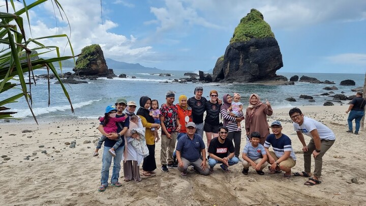 Redpath Indonesia | East Java Epic Journey | Tanjung Papuma - Bromo Volcano
