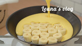 [Food]Have you tried a banana pancake? Caramel banana pancake.