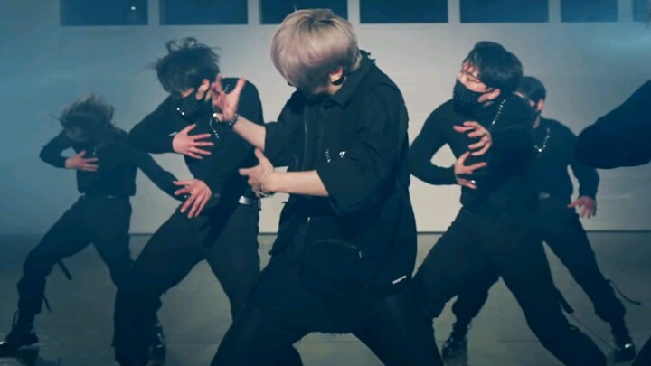 [Kang Daniel] Oh sial! Ini adalah edisi khusus tari "PARANOIA" yang ingin saya lihat
