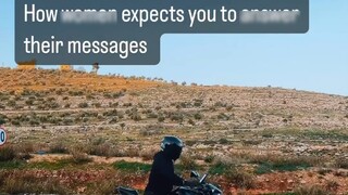 Khi bạn gái yêu cầu bạn trả lời WeChat ngay lập tức
