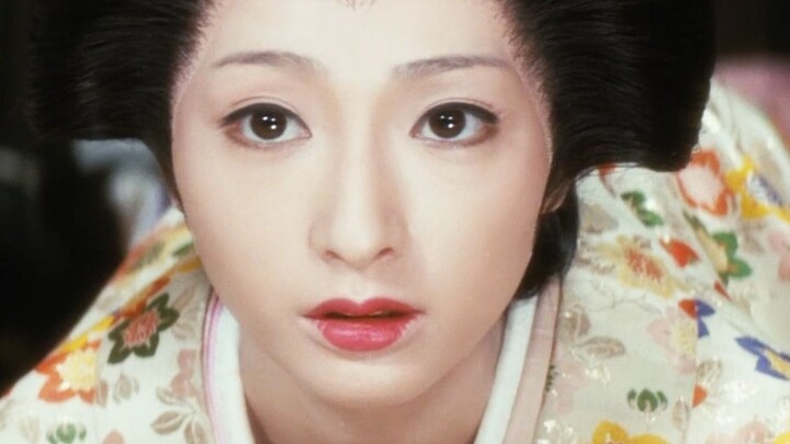 It's so pleasing to the eyes, the screen is full of beauties performing palace fighting dramas, the 