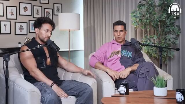 Akshay Kumar & Tiger Shroff - Boys Talk, Masti, Action, Comedy, Body Building