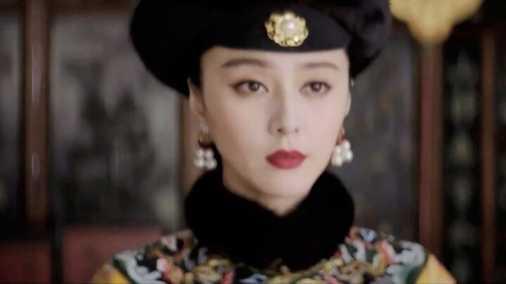 [Beauty] This movie is bad but she is really good looking