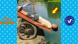 New Funny Videos 2020 ● People doing stupid things P197