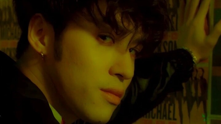 "อยู่ระหว่างการสอบสวน" สมาชิกไมค์ทุกคน "ไม่เข้าใจว่าใครคือหุ่นเชิดใน Innocence" ทุกคนต่างมีอะไรบางอย