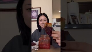 FAVORITE SNACK Kimchi + Sweet Potato are soul mates #koreanfood #koreansnacks #kimchi #mukbang