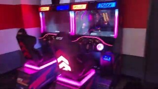 y2mate.com - Arcade Tour Bowlero Fullerton CA_360p