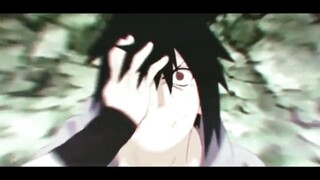 "Ketika uchiha sasuke menggunakan susanoo nya"