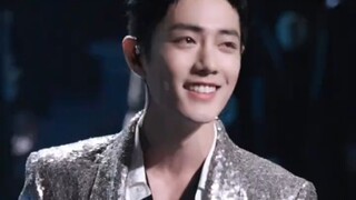 20240923 澳门湾区升明月，超级高清，人帅歌好听，人生视频+1。今天真的是反反复复一天的往事随风。
