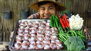 Fried Chicken Gizzard with Brocoly - Cook Gizzard with green bean,white mushroom, Chili, Brocoly