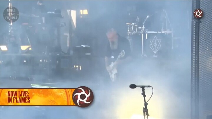 In Flames Live