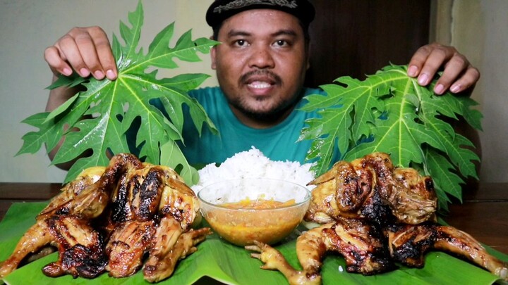 Mukbang makan ayam bakar cocol sambal dengan lalaban daun pepaya di padukan nasi putih hangat