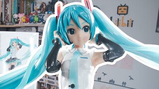 300 yuan to buy two hairs? Bandai Black Technology Assembling Hatsune [Scrambled Egg Toy Factory]