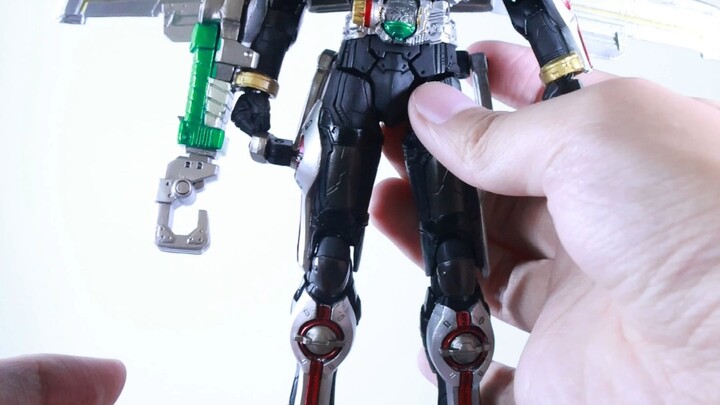 sic tipe prototipe Kamen Rider Bass Birth