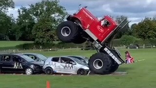 ❌❌❌FAIL❌WIN🏆4X4 EXTREME OFF ROAD Dangerous BEHAVIOR DRIVERS COMPILATION REACTION-2022