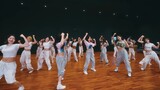 NewJeans (뉴진스) 🐰 - Super Shy Dance Practice