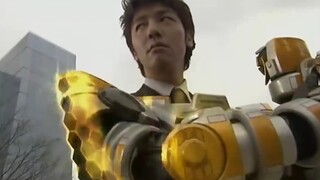 Kamen Rider Kabuto-Ba anh em mối và côn trùng xuất hiện, và phiên bản Mishima của Hiệp sĩ ong chúa x