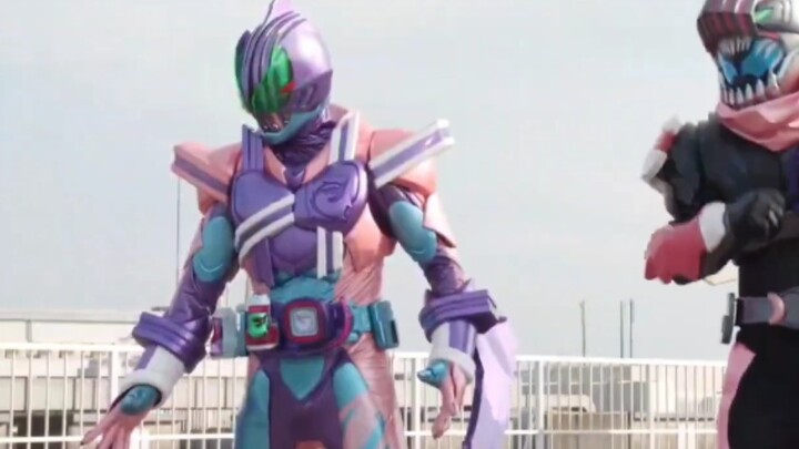 [Kamen Rider Revice] Chuyển đổi dạng King Rider Megalodon